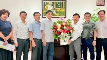 Báo Hànộimới thăm, chúc mừng phường Hoàng Liệt sau sắp xếp chính quyền địa phương hai cấp