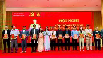 Phường Lang Biang - Đà Lạt công bố quyết định thành lập các tổ chức đảng trực thuộc