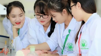 Tự chủ đại học, vì sao các trường đại học bị 'bó tay, bó chân?'