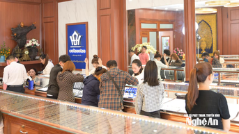 Giá vàng tăng trở lại, biên độ mua - bán ở Nghệ An giãn rộng