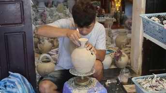 ស្វែងយល់ពីភូមិគ្រឿងស្មូន Thanh Ha ដែលជាគោលដៅទេសចរណ៍ដ៏ពេញនិយមនៅ Da Nang