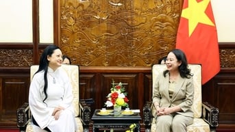 Phó Chủ tịch nước tiếp nữ phi hành gia gốc Việt đầu tiên bay vào không gian