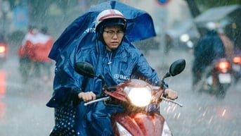 Thời tiết hôm nay 11/7: Bắc Bộ mưa to tới rất to, Nam Bộ nhiều mây, mưa chiều