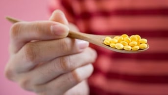 AFP làm rõ tin đồn dùng quá nhiều axit folic có thể gây ung thư
