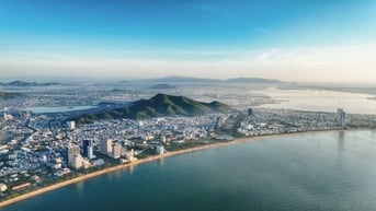 Ba lần ‘Sắp xếp lại giang sơn’