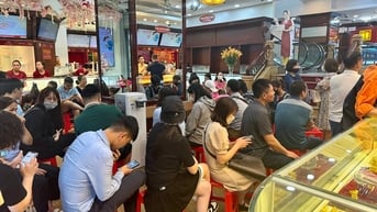 Giá vàng hôm nay 13/7/2025: Giá vàng trong nước và thế giới tăng hơn 1 triệu tuần này nhưng không thoát khỏi vùng giá 3355 USD