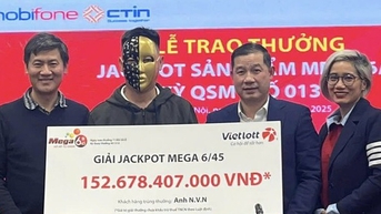 3,450억 VND의 베트롯 상금으로 역대 최고 기록을 세운 사람은 어디에서 티켓을 샀을까?