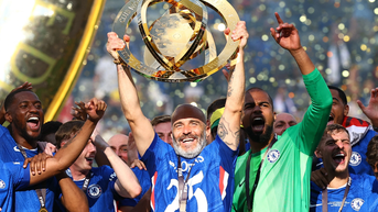 HLV Chelsea sung sướng tột độ vì vô địch, đội trưởng PSG nói lời cay đắng