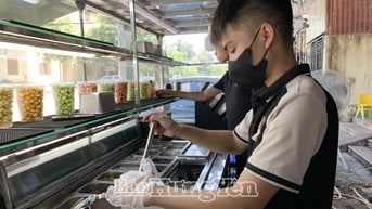Thực phẩm giải nhiệt “lên ngôi” trong những ngày nắng nóng