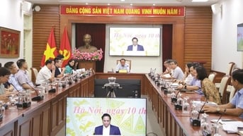 Bộ VHTTDL tập trung ưu tiên nguồn lực, phấn đấu hoàn thành nhiệm vụ trọng tâm 6 tháng cuối năm 2025 về phát triển khoa học, công nghệ, đổi mới sáng tạo và chuyển đổi số quốc gia