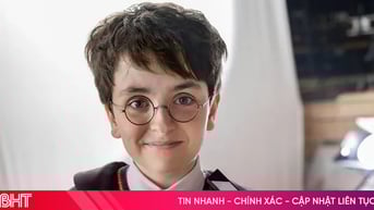 Harry Potter mới lộ diện