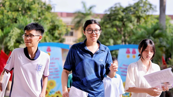 Nghệ An hạ điểm chuẩn lớp 10: Thước đo để định hướng, phân luồng
