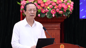 អនុរដ្ឋមន្ត្រី Pham Ngoc Thuong៖ យើង​មិន​គួរ​ព្រួយ​បារម្ភ​ខ្លាំង​ពេក​ទេ​ចំពោះ​ចំណុច ៩ និង ១០។