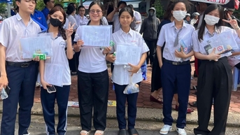 까마우: 2025년 고등학교 졸업 성적이 사회 과목에서 전국 최고를 기록했습니다.
