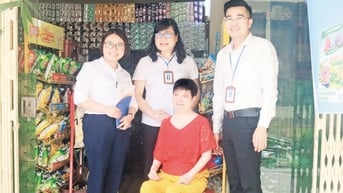 Vươn lên từ đồng vốn nghĩa tình