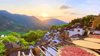 Tả Van vào top 6 bản làng trên núi thơ mộng nhất châu Á