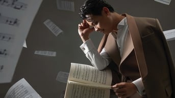 Thế Huy, cậu bé photocopy đến Úc học opera