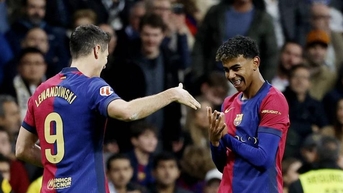 Yamal ប្រែក្លាយ Lewandowski និង Gavi ទៅជា...កូនជាង