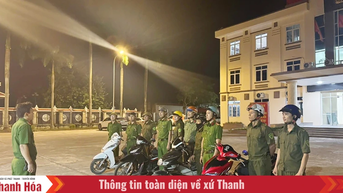 ប៉ូលិសសង្កាត់ Dong Quang ដើរល្បាតនៅពេលយប់ដើម្បីការពារសន្តិភាពជូនប្រជាជន។