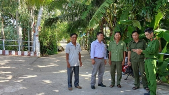 Gần dân, sát việc, giữ bình yên biên giới