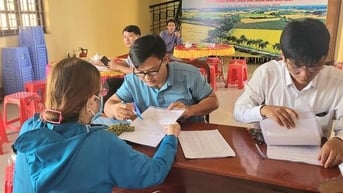 Công bố phương án bồi thường giải phóng mặt bằng dự án Đường tỉnh 827E đoạn qua xã Vàm Cỏ