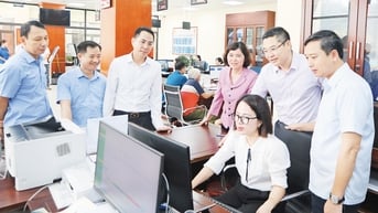 Cán bộ cấp xã: Thích ứng nhanh với nhiệm vụ mới