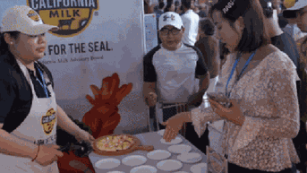 Người dân TP HCM có 2 ngày thưởng thức bò Mỹ và pizza miễn phí