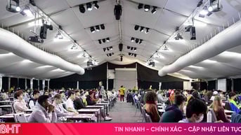 Bên trong phòng thi Olympic Toán quốc tế năm 2025 tại Australia