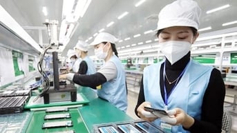 Ngược dòng thách thức để tăng trưởng bứt phá