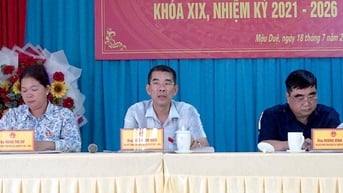 Tổ đại biểu số 9 HĐND tỉnh tiếp xúc cử tri tại xã Mậu Duệ và Thắng Mố