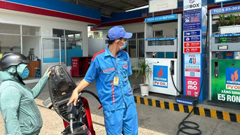 Giá nhiên liệu, giá vàng cùng giảm