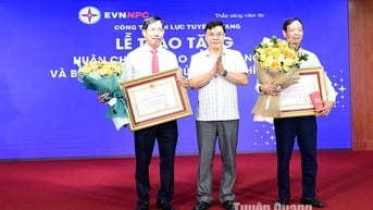 Ông Trần Văn Bằng giữ chức vụ Giám đốc Công ty Điện lực Tuyên Quang