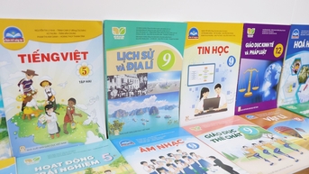 Đang rà soát để sửa sách giáo khoa sau sáp nhập tỉnh, thành từ 1/7