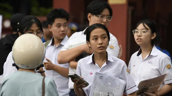 'Đề thi khó' nóng bỏng các diễn đàn: Quy trình ra đề thi cần được chuyên nghiệp hóa