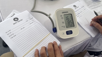 អ្នកជំងឺ 252 នាក់ត្រូវបានចេញវេជ្ជបញ្ជាឱ្យប្រើថ្នាំក្រៅផ្ទះអស់រយៈពេលជាង 30 ថ្ងៃ។