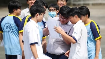 Chuyên gia nước ngoài nói về kỳ thi tốt nghiệp THPT của Việt Nam