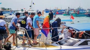 Tàu thuyền du lịch Nha Trang hoạt động ra sao để đảm bảo an toàn cho du khách?