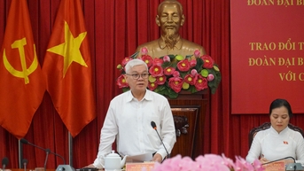 សារព័ត៌មានដើរតួនាទីក្នុងការឆ្លុះបញ្ចាំងពីគំនិត និងសេចក្តីប្រាថ្នារបស់មនុស្ស។