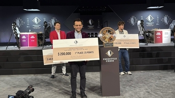 ដោយយកឈ្នះ Niemann អ្នកលេងអុក Aronian បានឈ្នះការប្រកួត Freestyle Chess Grand Slam