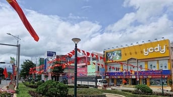 Xã Đức Trọng: Ra quân chỉnh trang đô thị chào mừng Đại hội Đảng bộ huyện lần thứ I