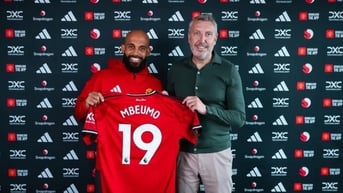 Man Utd ra mắt bản hợp đồng 71 triệu bảng Bryan Mbeumo