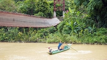 Huy động hơn 50 CBCS Công an cứu nạn vụ cầu treo Pa Thơm đứt cáp