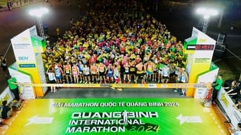 4.000 VĐV tham gia giải chạy “Quang Tri International Marathon” và giải bơi - chạy “Aqua Warriors Quang Tri 2025”