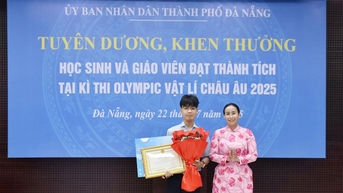 Đà Nẵng khen thưởng học sinh đoạt huy chương đồng kỳ thi Olympic Vật lý châu Âu 2025