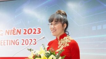 ភាគហ៊ុនរបស់ VietJet ស្រាប់តែឡើងដល់កំពូល ទ្រព្យសម្បត្តិរបស់មហាសេដ្ឋី Phuong Thao ឈានដល់ 3 ពាន់លានដុល្លារ