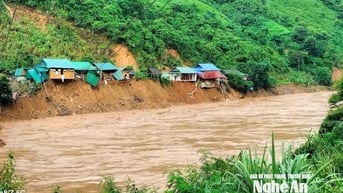 Nghệ An chỉ đạo đảm bảo an toàn hạ du khi lũ trên thượng nguồn các sông ở Nghệ An đang lên cao