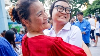 Thêm hơn 1.100 học sinh trúng tuyển vào lớp 10 công lập