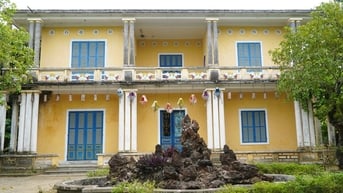 Nhà lưu niệm Hoàng Thái hậu cuối cùng của triều Nguyễn để hoang nhiều năm