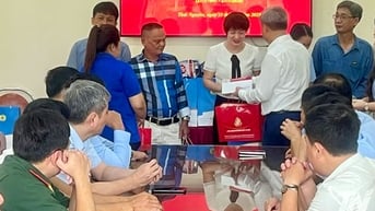 Công ty CP Gang thép Thái Nguyên tri ân người có công với cách mạng
