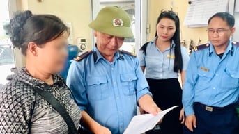 Dàn cảnh 'mồi chài' người bệnh
